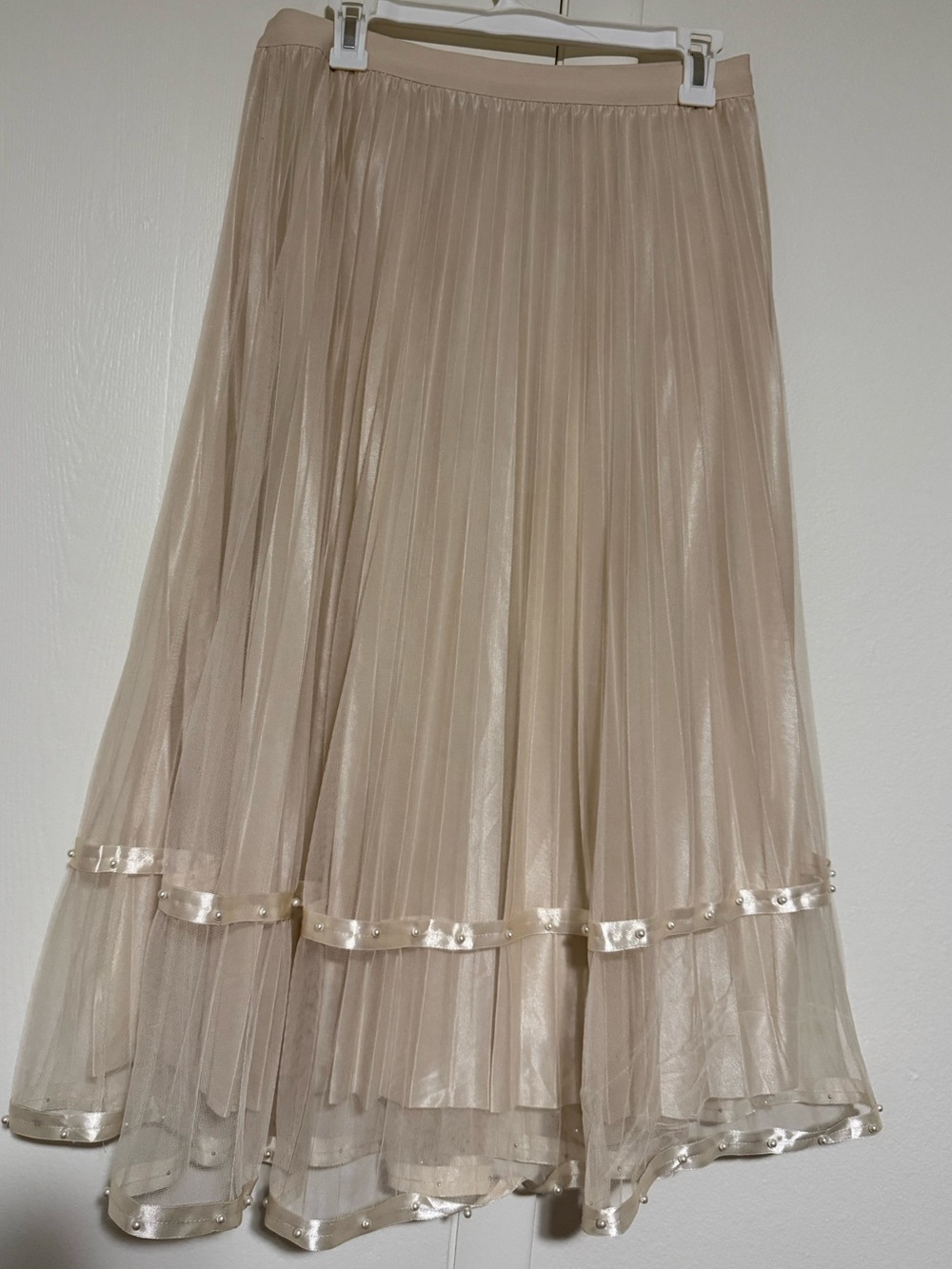 Beige pearl Pleated tulle midi skirt M